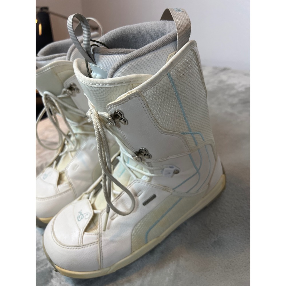 Salomon Womens Snowboard Boots White Blue Lace Up Winter Sports Gear